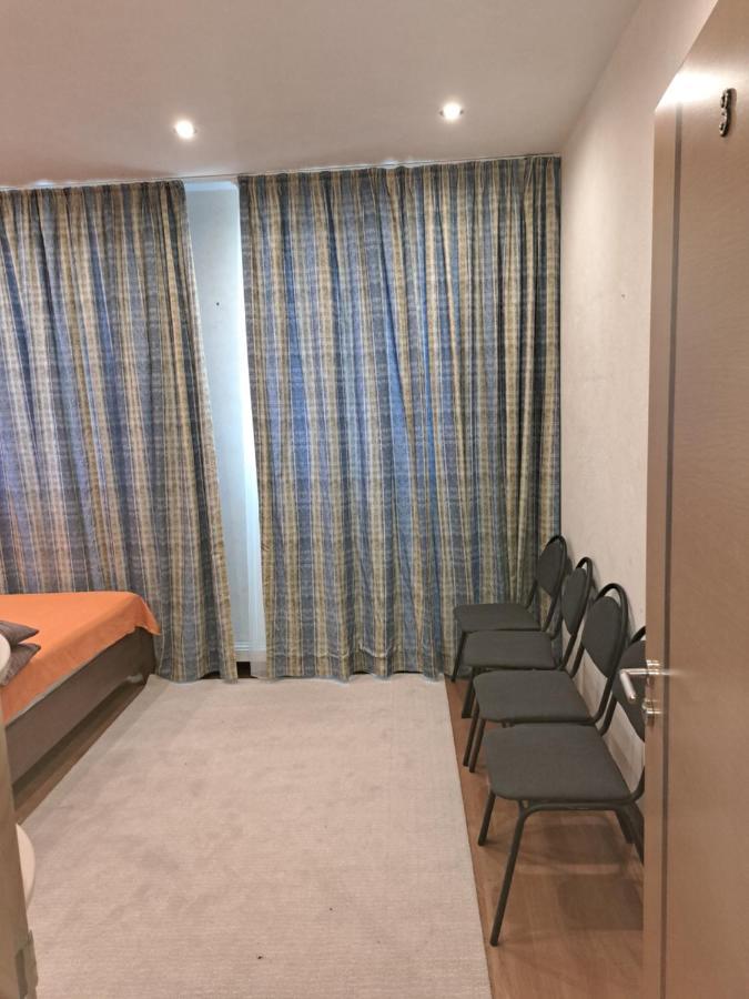 Andy Service Appartments Riga Exteriör bild